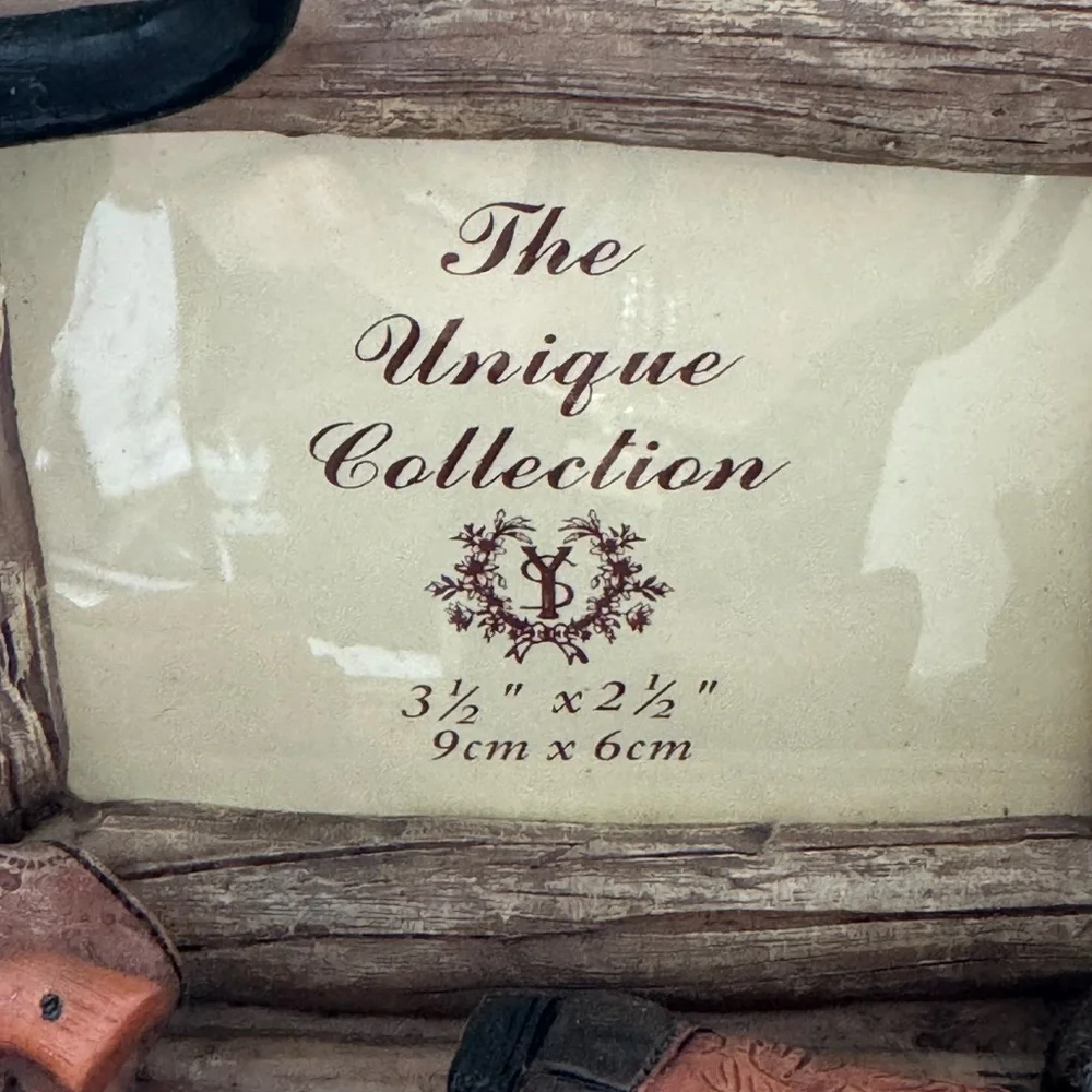Rustic Western Decor Set with Cowboy Accessories - Picture 2 of 9